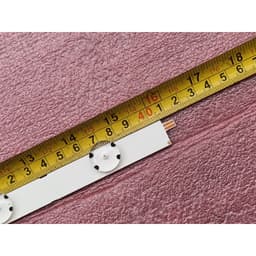 BỘ LED TIVI TOSHIBA 40L2450 HÀNG MỚI 100% , BỘ 4 THANH DÀI GỒM 8 KHÚC NỐI LẠI, MỖI KHÚC 6 BÓNG 3V 4
