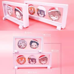 (mua 1 tặng 1) Khung nhựa đựng móc khóa bảo vệ móc khóa có giá kê hai màu trắng đen anime chibi mô hình 7