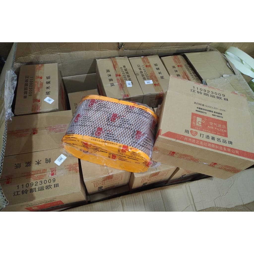 lọc gió động cơ huyndai đô thành iz49