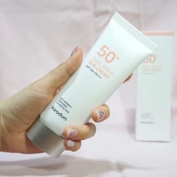 Kem Chống Nắng Karadium Snail Repair Sun Cream SPF 50+ PA+++ 70ml 7