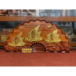 Tranh quạt thuận buồm xuôi gió gỗ hương dát vàng 2