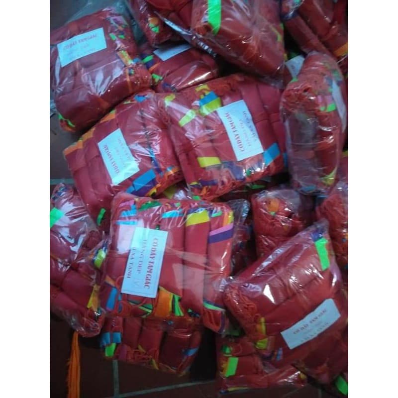 12m cờ tam giác,  cờ đuôi nheo vải satanh (KHO HUONG VUONG )