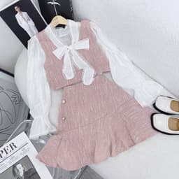 Set Tiểu Thư Áo Sơ Mi Cổ Thắt Nơ Tay Dài Mix Chân Váy Vải Bố - Áo Linen Gài Nơ Kèm Váy Đính Cúc [Hàng Thiết Kế Lahoute] 1