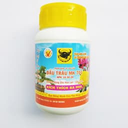 Chai 100gr Phân bón đầu trâu 701 - cho hoa đậu trái 2