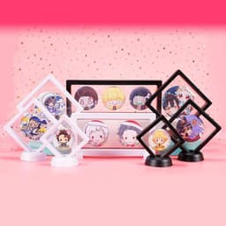 (mua 1 tặng 1) Khung nhựa đựng móc khóa bảo vệ móc khóa có giá kê hai màu trắng đen anime chibi mô hình 3