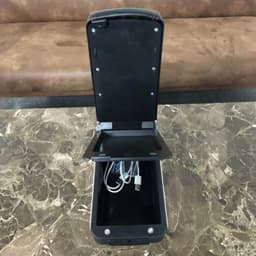 Hộp tỳ tay ô tô cao cấp Vinfast Fadil tích hợp 7 cổng USB tiện dụng, lắp đặt dễ dàng - Bảo hành 12 tháng 9