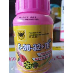 Chai 100gr Phân bón đầu trâu 6-30-32 - Siêu ra hoa, sắc hoa rực rỡ 1