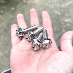 Ốc inox SALAYA 8li15/8li25/8li30/8li40/8li60 trụ thái V2 gắn treo bô , treo phuộc ...siêu sáng đẹp 4