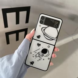 [CÓ SẴN] Ốp Samsung Z Flip 3 - ZFlip3 5G họa tiết phi hành gia - vũ trụ phủ bóng xinh xắn đáng yêu 4