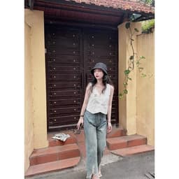 Quần jean rách thời trang hot hit năm 2022 1