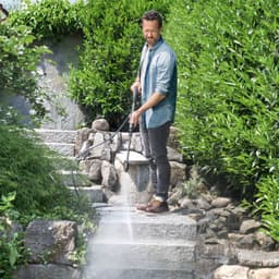 Máy phun rửa áp lực cao Karcher K 2 Horizontal động cơ chổi than, áp lực 110 bar và đã bao gồm dây cấp nước 8