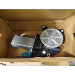 Mô tơ lên xuống kính Lacetti trong nước, Captiva, Gentra 2
