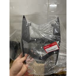 nhựa nhám đen đèn hậu xe winner v1 hàng chính hãng 83520K56N10 3