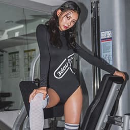 Đồ bơi , bikini nữ một mảnh dài tay đen chữ chéo 1