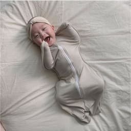 Nhộng chũn Sunday Hug CAO CẤP giảm giật mình giúp bé ngủ ngon với thiết kế khóa 2 chiều 3