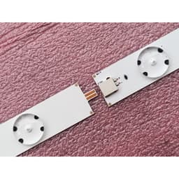 BỘ LED TIVI TOSHIBA 40L2450 HÀNG MỚI 100% , BỘ 4 THANH DÀI GỒM 8 KHÚC NỐI LẠI, MỖI KHÚC 6 BÓNG 3V 2