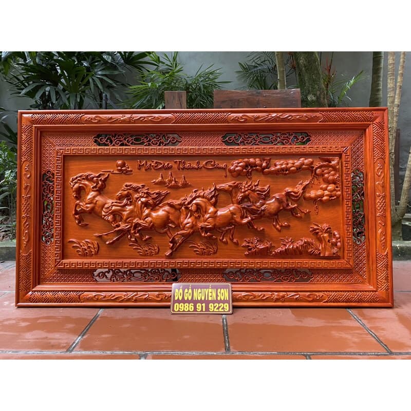 Tranh Mã Đáo Thành Công Gỗ Hương sơn pu cao cấp