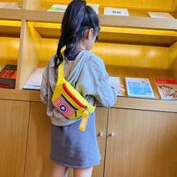 Túi đeo chéo đựng bì lì xì, điện thoại hình siêu nhân nhện túi ngực phong cách thể thao cá tính 3