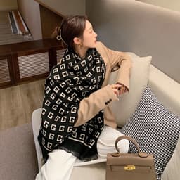 Khăn quàng cổ thời trang KOMI khăn choàng cổ mỏng họa tiết nam nữ mùa thu đông 5