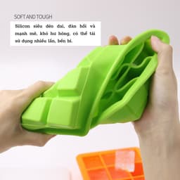 Khuôn làm đá, khay đá lạnh có nắp đậy chất liệu silicon an toàn tiện lợi bền bỉ 3
