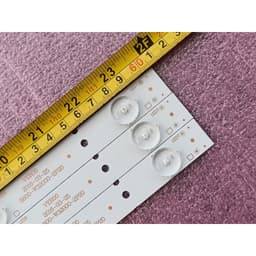 THANH LED TIVI DARLING 32HD932 MỚI 100% , BỘ 3 THANH, MỖI THANH 7 BÓNG 3 V, DÀI 60,5cm. 2