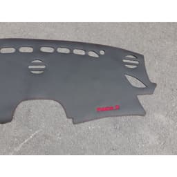 Thảm taplo da carbon cao cấp cho xe mazda 3 2015 2016 2017 2018 2019 2020 2021 2022 2023 2024 2025 2026 7