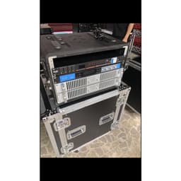 Tủ đựng micro âm thanh khung thép vỏ nhựa chống va đập, hộp đựng mic và phụ kiện âm thanh 7