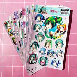 Ảnh dán 12 tấm sticker NGÔI SAO THỜI TRANG in hình anime chibi 2