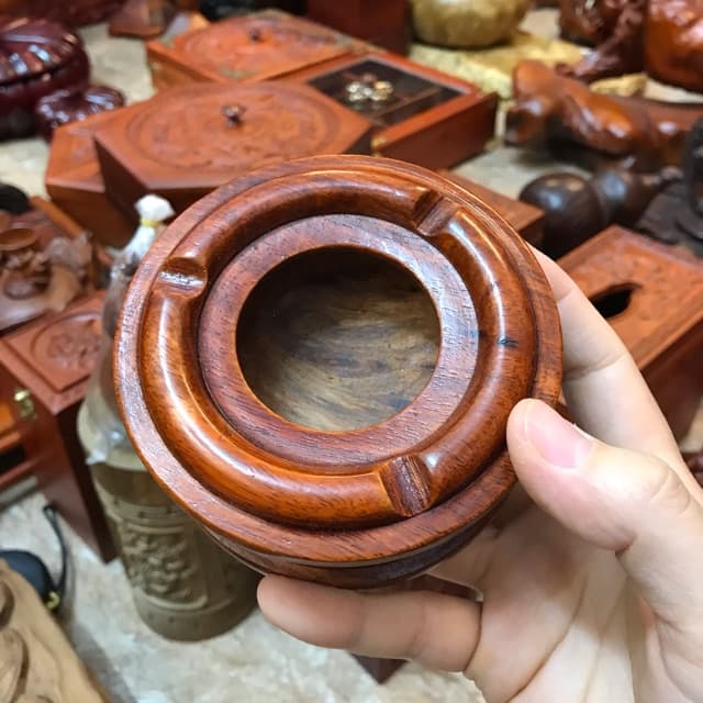 Gạt Tàn gỗ hương tiện tròn dễ sử dụng bền đẹp
