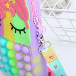 Túi xách nữ đeo chéo loại lớn silicon hình Pony, bong bóng pop-it giảm căng thẳng thời trang 3