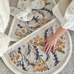 Thảm chùi chân lông mịn họa tiết HOA VÀNG thấm hút tốt phong cách Châu Âu 8