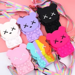 [Xả kho] Túi xách đeo chéo silicon hình gấu Bear rick pop it bong bóng giảm căng thẳng, thời trang dễ thương 4