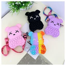[Mới] Túi xách đeo chéo silicon hình gấu Bearbrick pop it bong bóng giảm căng thẳng, thời trang dễ thương 4