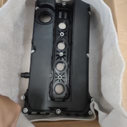 Nắp đậy dàn cam, dàn cò Cruze LTZ/Lacetti CDX, SE, SX  hàng chính hãng GM và OEM 1