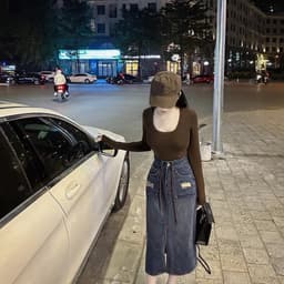 Chân váy jeans dáng dài 2 túi dây nâu, chân váy bò rách 2 bên túi kèm dây có bigsize 4