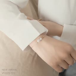 Vòng Tay NHÀ CÚ Dây Mảnh Hạt Ngọc Đính Đá Thanh Lịch 3222 4