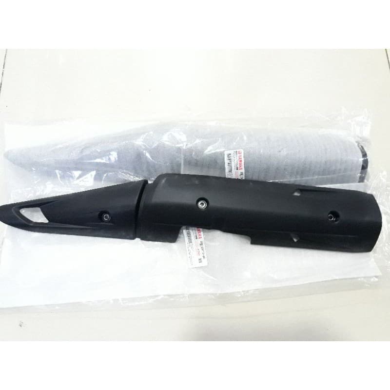 ốp bô Exciter 150 yamaha (2NDE47180000 - Tấm Bảo Vệ Bô)