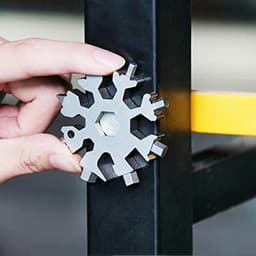 Móc Khoá Cờ Lê Thép Đa Năng 18 Trong 1 Hình Bông Tuyết 6