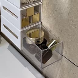 Hộp đựng tăm bông/bông tẩy trang màu trắng trong suốt treo tường đa năng 2
