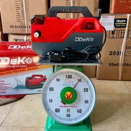 Máy Rửa Xe Gia Đình DEKO DK-P3000A Có Chỉnh Áp, Lõi Đồng, Lưu Lượng 11 L/P, Có ốp bảo vệ mặt đồng hồ 3