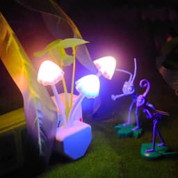 Đèn Ngủ Nấm Avatar Cảm Ứng Ánh Sáng Đổi Màu 5