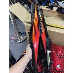 Áo Exciter nhỏ đỏ đen tem lửa dán sẵn 7