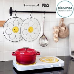 Miếng lót bếp từ Smiley Perfection by M, silicone FDA cao cấp, chống xước, bắt từ, chịu nhiệt tốt 2