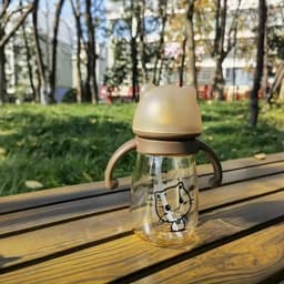 Bình sữa hình mèo van chống sặc kèm tay cầm dung tích 300ml 7