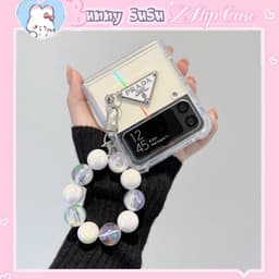 [CÓ SẴN] Ốp Z Flip 4 - Z Flip 3 - Z Flip3 - FLIP4 5G chống sốc tag Pr4da kèm dây hạt chuỗi phối màu xinh xắn năng động 1