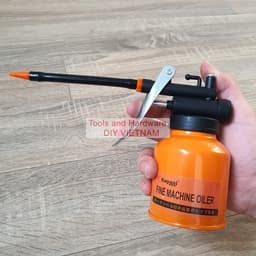 BÌNH CHÂM NHỚT VỊT DẦU 250ml HÃNG KAPUSI JAPAN .VÒI CHỌN NGẪU NHIÊN BẢO HÀNH 1 NĂM--- 1