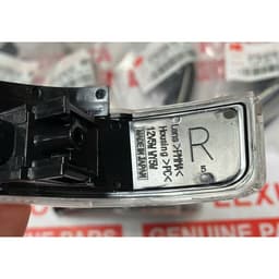 81730-52100 Đèn xi nhan gương Vios, Altis, Camry, Yaris 2014-2023 hàng Ikont Japan cao cấp 7