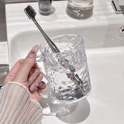 Ly uống nước nhựa giả pha lê vân nổi 5