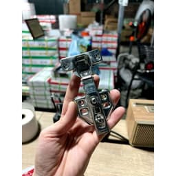 Fulco Bản Lề Inox FC-316 Giảm Chấn Đế Liền Dùng Cho Tủ Bếp & Tủ Áo Đóng Mở êm Ái Bảo Vệ Tủ Khỏi Va Đập. Độ Bền Cao 2