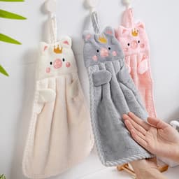 #Khăn Lau Tay Thấm Hút Tốt Hình Heo Con Xinh Xắn 3